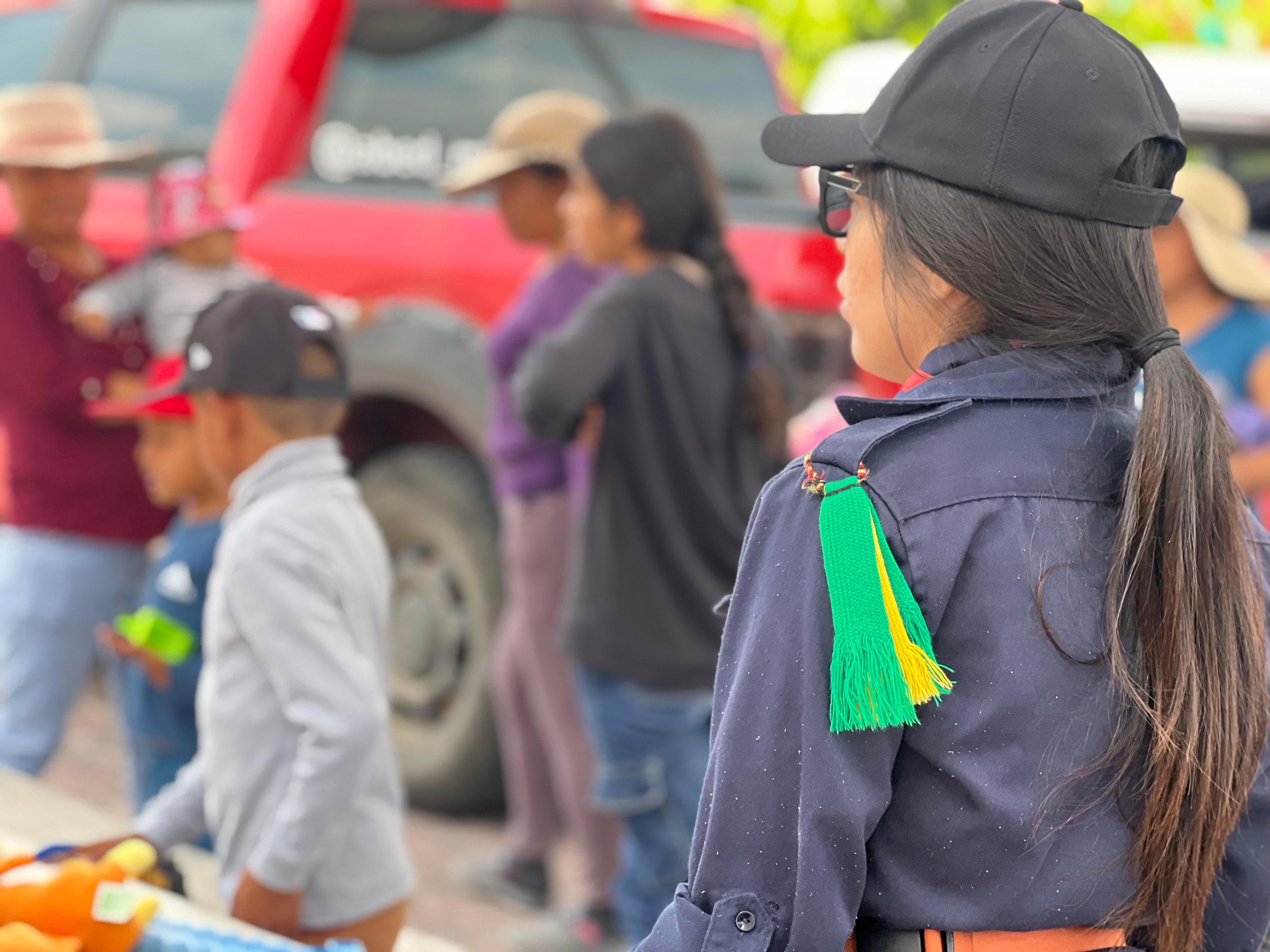Participación scout en una actividad comunitaria